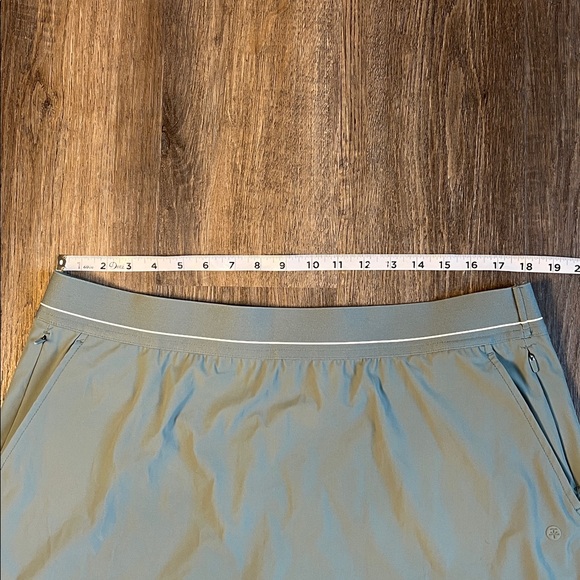Soybu Pull On Women’s Green Skort w/Front and Side Zipper Pockets Size XL - Picture 8 of 10